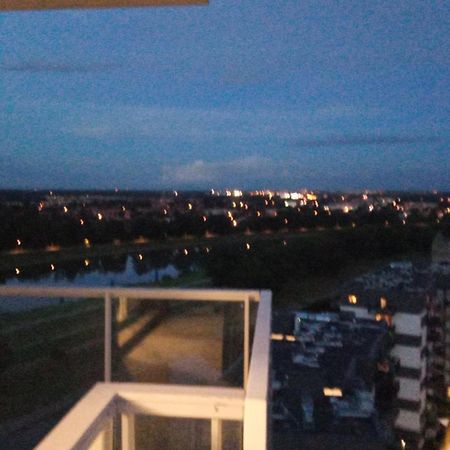 Wroclaw Penthouse Views Odra And City Center المظهر الخارجي الصورة